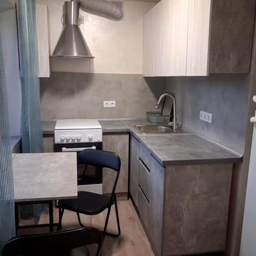 Івана Микитенка вул., 15