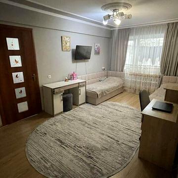 Продаж 2к Квартира Лепкого Богдана вулиця