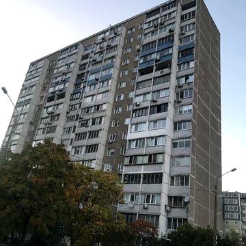 Продам 3 х ком квартиру на 3-м ул Архитектора Николаева 11