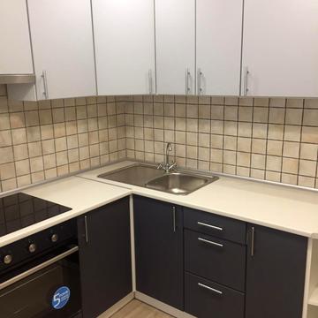 Рилєєва вул., 25