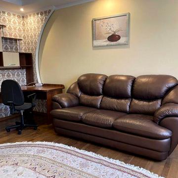 Оренда затишної 2 кімнатної квартири на Поділлі