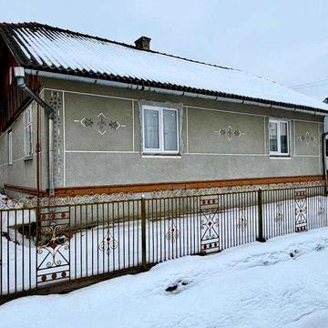 Продаж житлового будинку в с. Довге, Дрогобицький район