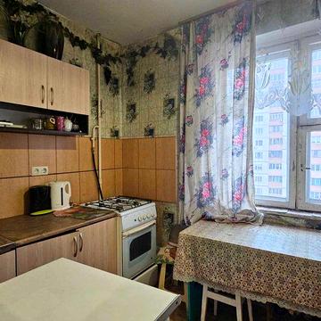 Продаж 1 к. квартири вул. Райдужна, Воскресенський проспект, Дарниця