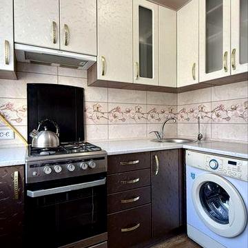 Водоканал, р-н гімназіі #5. Меблі і техніка.