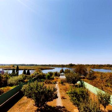 Оренда будинку в Козині, з власним пляжем. Перша здача в оренду!!