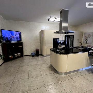 Довгострокова оренда 3к Дім Ново-Баварський проспект