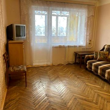 Йорданська вул. (Лайоша Гавро), 22-Б