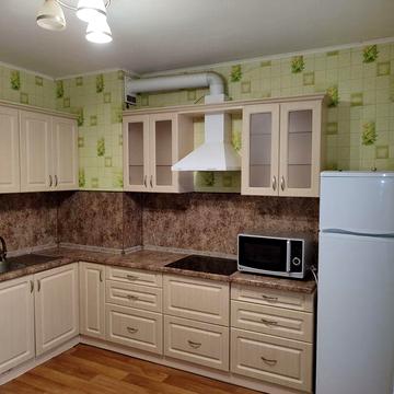 м.ПОЗНЯКИ. ОРЕНДА 2-ї кв. Вул. Урлівська 38-А. 3 поверх. Є ГЕНЕРАТОР