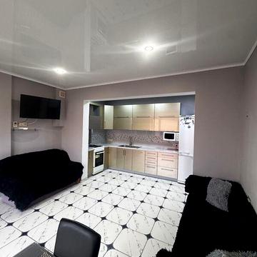 Продаж 4к Дім Руська вулиця