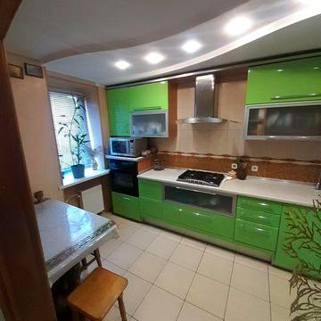 Оренда 3-х кімнатної в новобудові ПЗР Генератор