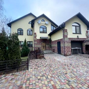 Продам будинок в Садах 1-а лінія біля Терміналу