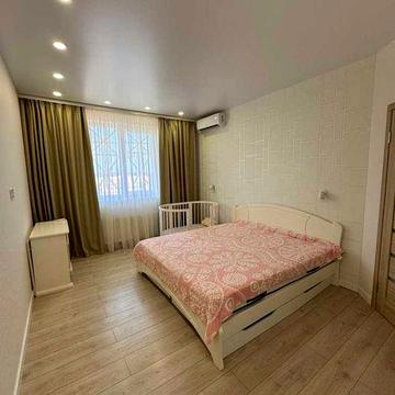 Продаж 2-к. квартири ЖК Архітекторів, вул.Домобудівельна 3, ВЛАСНИК