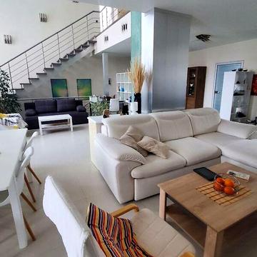 Продаж 4к Дім Зорянська вулиця