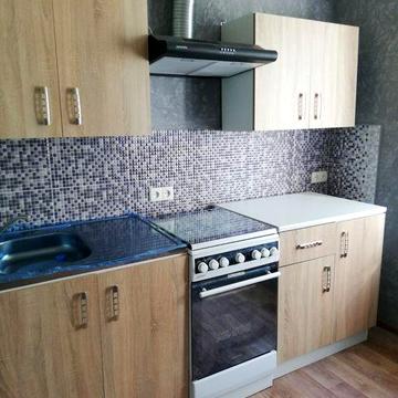 Продаж 2х кімн.кв в Хортицькому р-ні вул.Ентузіастів5/5Окремі кімнати