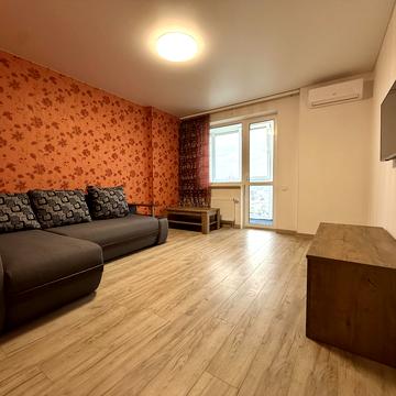 Юрія Пасхаліна вул. (Ілліча), 17