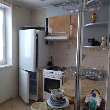 Сонячна вул., 9