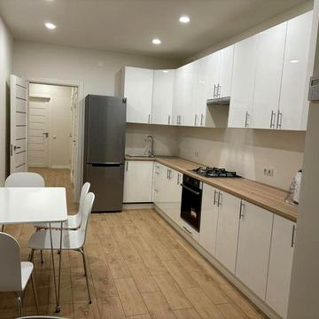 Здається 2-х кімнатна квартира у місті Винники  від власника