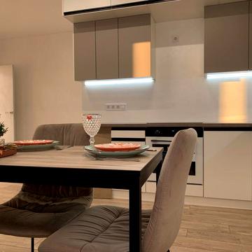 Тепла і світла! Продаю євро 3 кімнатну з ремонтом! ВІД ВЛАСНИКА!