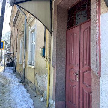 Продам 2-х кімнатну квартиру