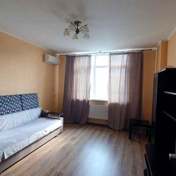 Оренда 1-к квартири на вул. Воскресенська