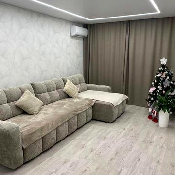 Продам 3-х кімнатну квартиру у центрі Павлограду