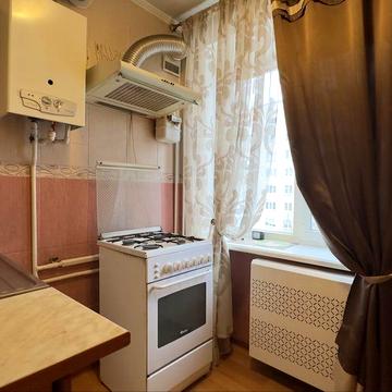 Продаж 2к  по вулиці Зарічанській поруч з центром міста