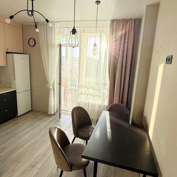 Каховська вул., 62-А