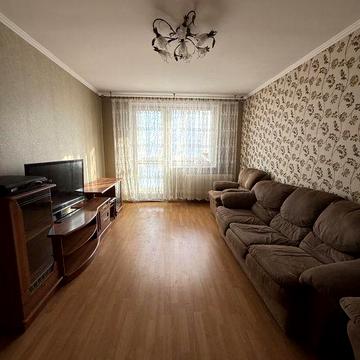 Продаж 4 кімнатної квартири в Богородчанах