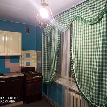 Оренда однокімнатної в центрі ( поруч Фора)