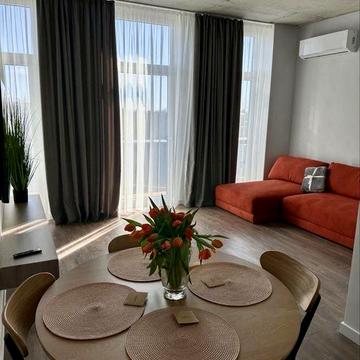 Оренда 3-кімнатної квартири в центрі міста