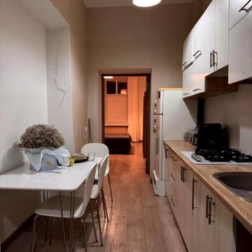 Від власника. Довготривала оренда однокімнатної квартирі у центрі.