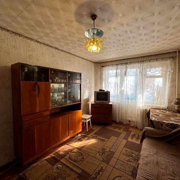 Оренда 2-кімнатної квартири на 95-му кварталі з меблями та технікою