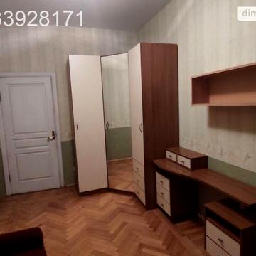 Довгострокова оренда 2к Квартира Майдан Озерний (Боброва) вулиця