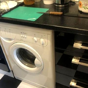 Миколаївська дорога вул., 297