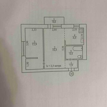 Продається 2 кімнатна квартира на Соц місті .