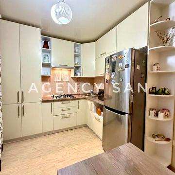 Продам 1к квартиру з ремонтом в новому будинку ЖК Федорченко