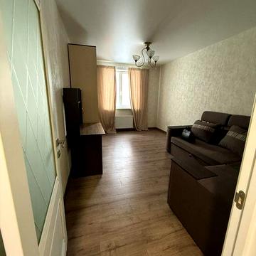 АРЕНДА Домостомтельная ,13 1 комнатная.