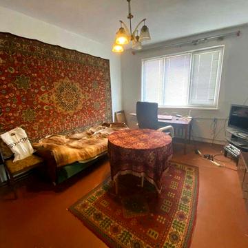 Частина будинку, 3 кімнати, 2 гаража, район Можайського