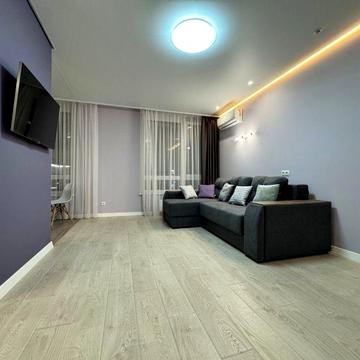 Оренда теплої квартири ЖК Славутич,1 хв від м. Славутич, вул Зарічна 2