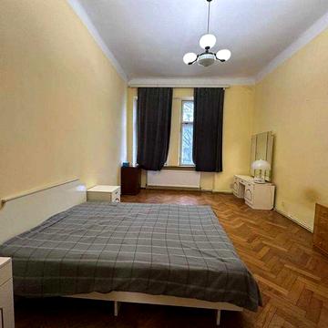 Продаж 2-кім кварири, 58м2, Вул. Пекарська