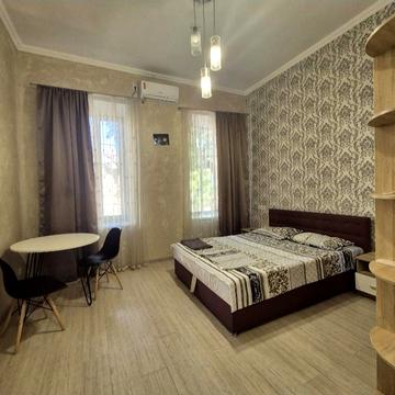 Успенська вул. (Чичерина), 113