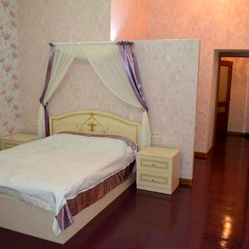 Успенская, 25