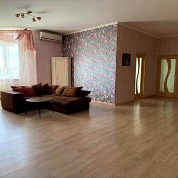 Євгена Коновальця вул. (Щорса), 32-Г