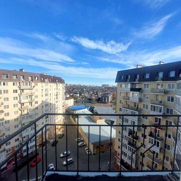 Продається 1 квартира з ремонтом в ЖК Континент