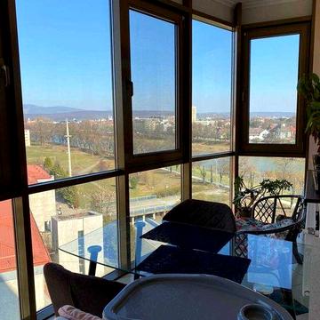 Панорамна 2-кімнатна квартира в центрі [Без комісії]