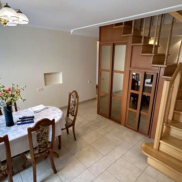 Володимира Івасюка просп. (Героїв Сталінграду), 14