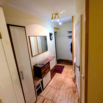 Продам 3-кімнатну квартиру в Брюховичах