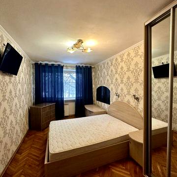 Оренда Печерск Тімірязівська 4  з ремонтом 2к квартира