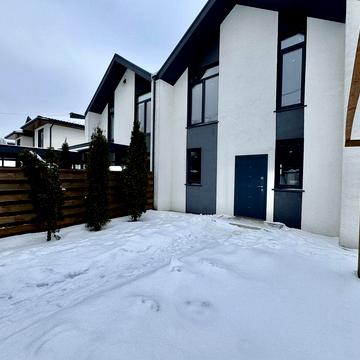 Дуплекс с. ЩАСЛИВЕ 120 м2 + 3,5 сотки  близько до Києва 10хв