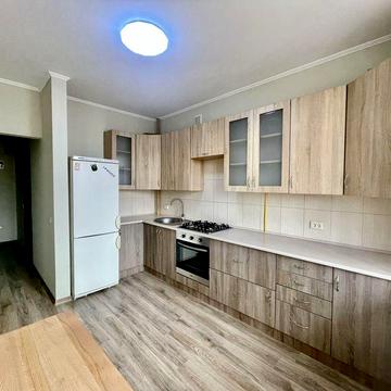 Оренда 1 кімнатна новобудова пр.Червоної  Калини (ТЦ ВАМ)